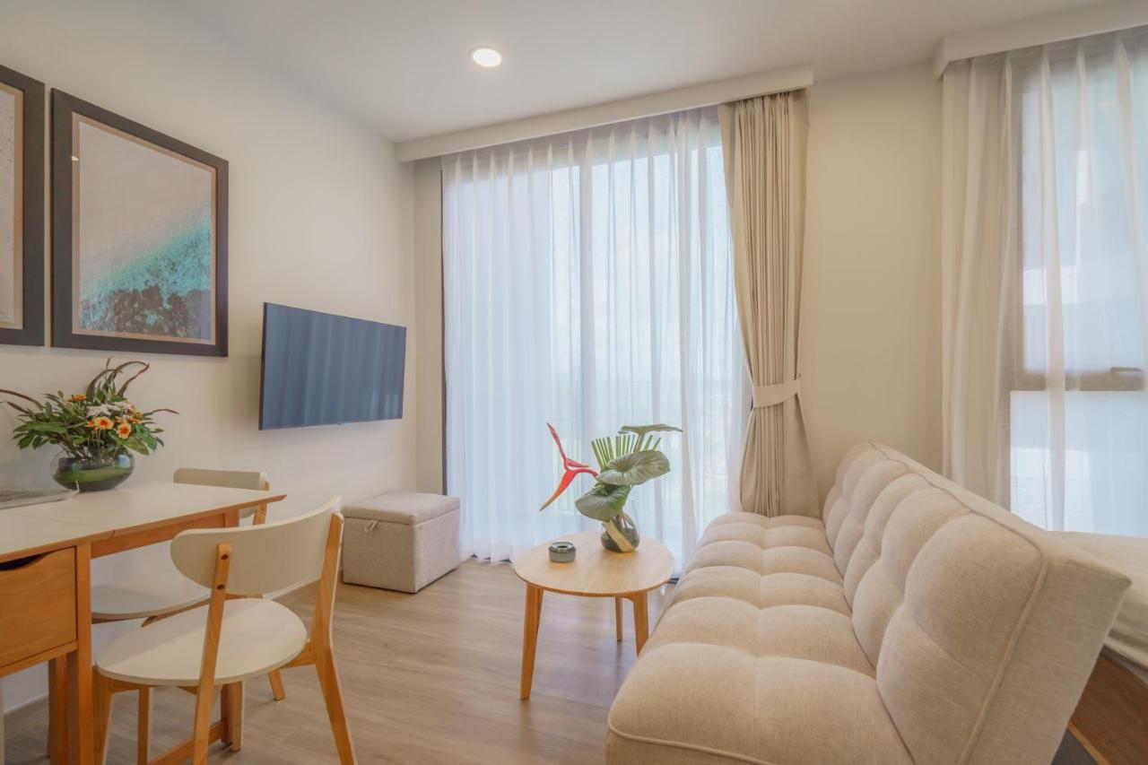 Skypark Apartments By Laguna Phuket Pantai Bang Tao Luaran gambar