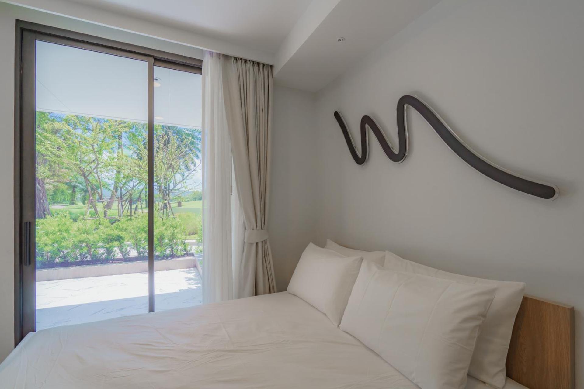 Skypark Apartments By Laguna Phuket Pantai Bang Tao Luaran gambar