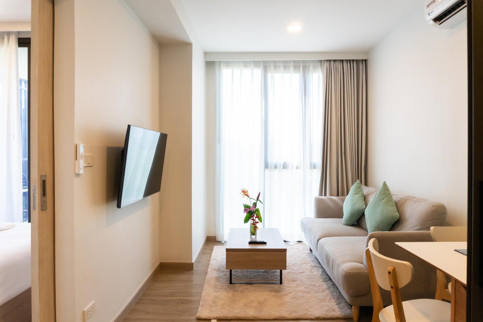 Skypark Apartments By Laguna Phuket Pantai Bang Tao Luaran gambar