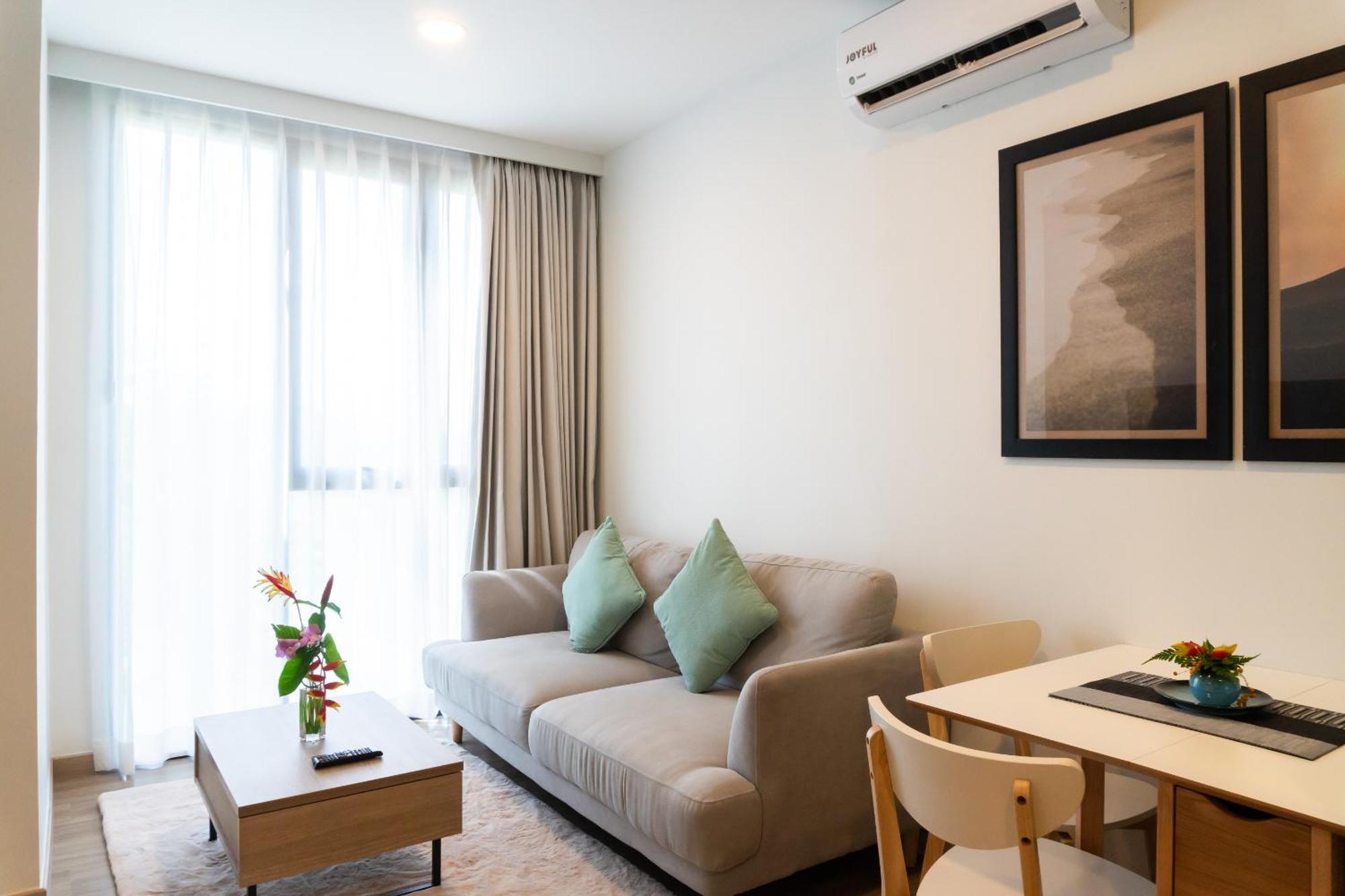Skypark Apartments By Laguna Phuket Pantai Bang Tao Luaran gambar